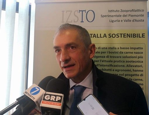 Vaccini ai profughi ucraini, il sottosegretario Costa: &quot;Non solo Covid, ma anche polio e morbillo&quot; [VIDEO]