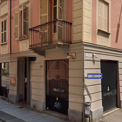 Rapina con un coltello una sala gioco in corso Alfieri: arrestato dai Carabinieri un cingalese di 35 anni