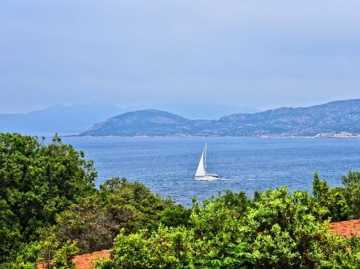 Tutte le proposte di viaggio per raggiungre la Sardegna nel 2022