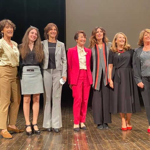 Al Teatro Alfieri di Asti festeggiati i 60 anni del Soroptimist International Club Asti