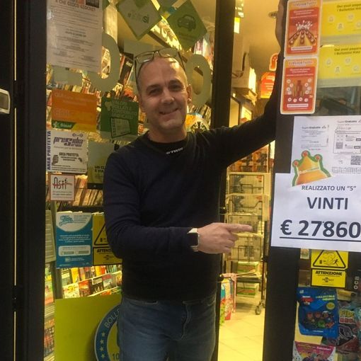 Asti sorride per il SuperEnalotto: centrato un &quot;cinque&quot; alla tabaccheria di via Brofferio