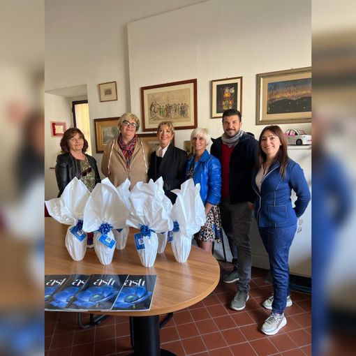 Uova di Pasqua artigianali alla Banca del Dono di Asti per la Casa delle donne e dei bambini