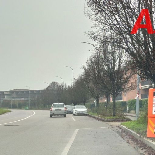 Riposizionati nel pomeriggio i velox di via Cuneo, abbattuti nella notte tra lunedì e martedì [VIDEO]