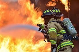 Lunghe code in tangenziale direzione Isola d'Asti per l'incendo di un'auto
