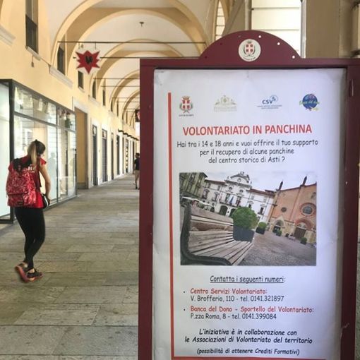 Sono 36 le associazioni che si prenderanno cura delle panchine del centro storico di Asti