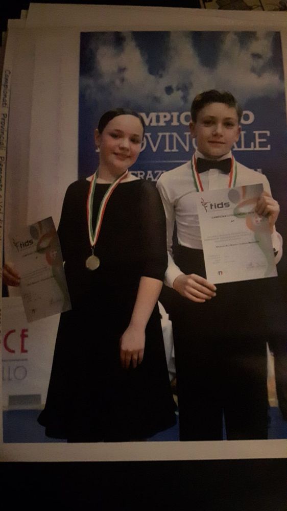 Giovanissimi ballerini astigiani premiati dalla Federazione Italiana di Danza Sportiva Giovanissimi ballerini astigiani premiati dalla Federazione Italiana di Danza Sportiva