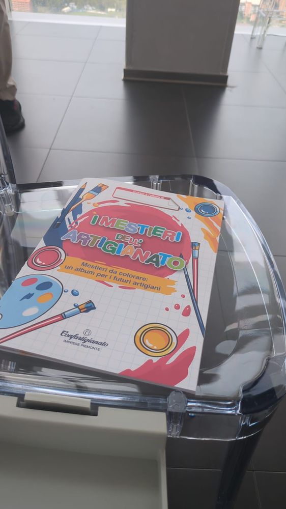 "I mestieri dell’artigianato”, un album per far scoprire alle scuole il fare artigiano "I mestieri dell’artigianato”, un album per far scoprire alle scuole il fare artigiano