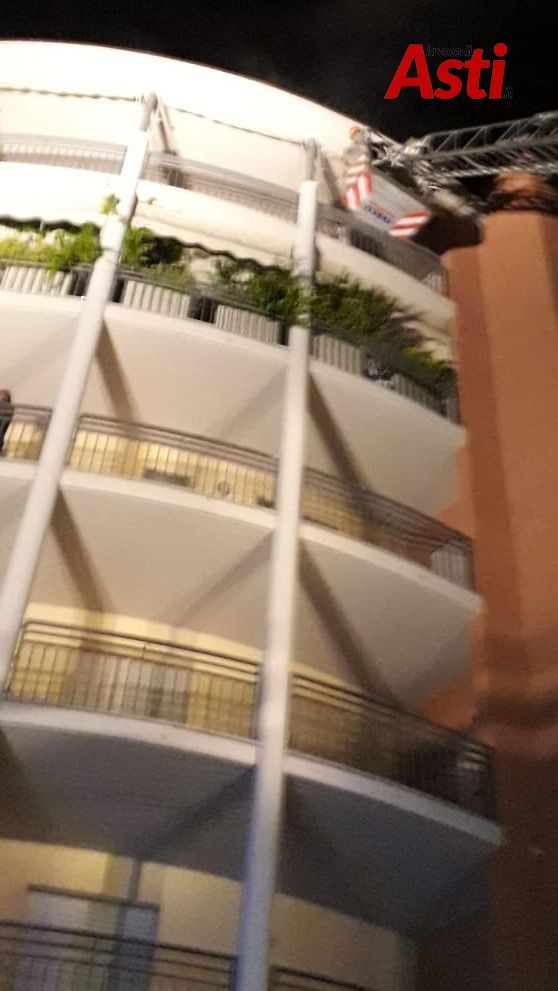 Intervento dei vigili del fuoco, questa notte in via Gerbi ad Asti