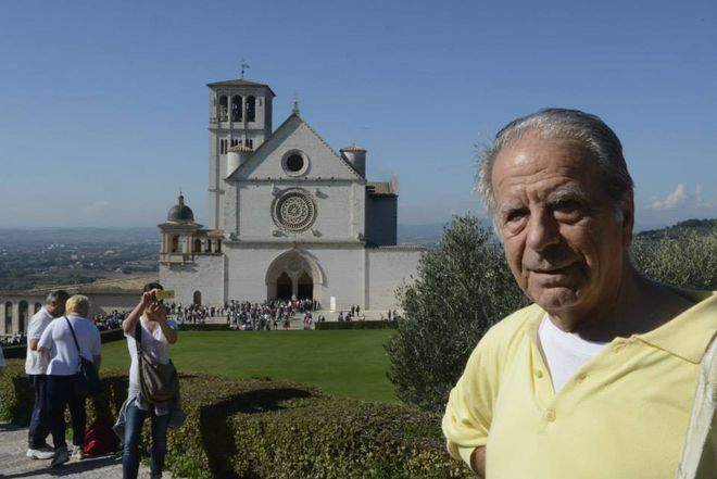 L'astigiano Gianfranco Monaca premiato alla Tigulliana per il Giubileo 2025 L'astigiano Gianfranco Monaca premiato alla Tigulliana per il Giubileo 2025