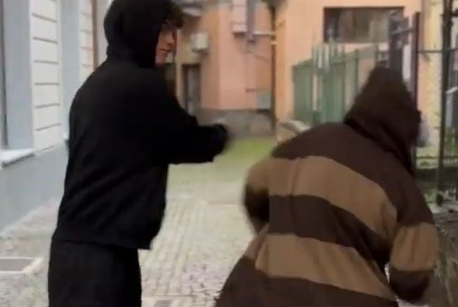 Ultimo appuntamento con &quot;Chiedi aiuto&quot;, progetto di Sos donna e Mani colorate [VIDEO]