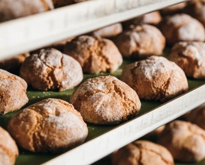 Il vincitore di Caccia al refuso arriva con gli Amaretti di Mombaruzzo