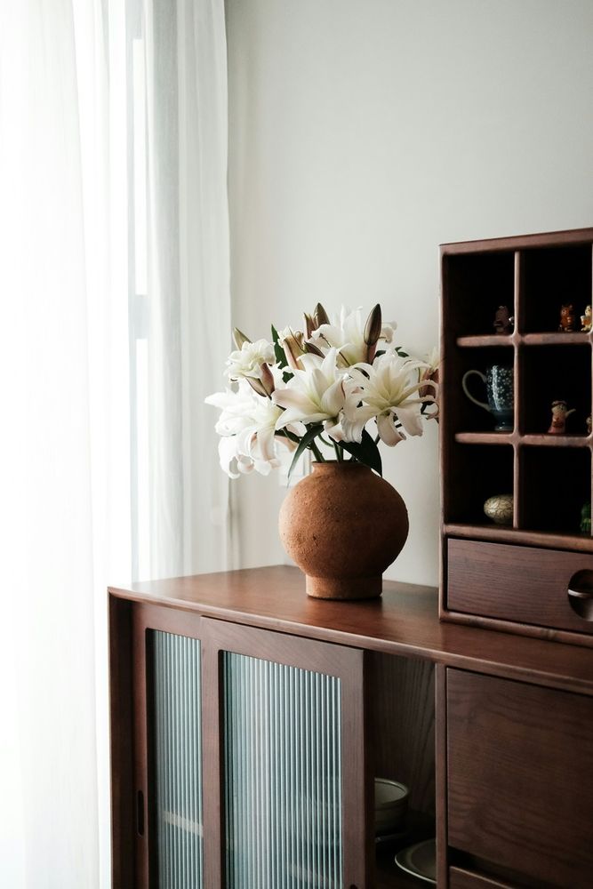 Credenza Moderna: eleganza e funzionalità per il tuo spazio living