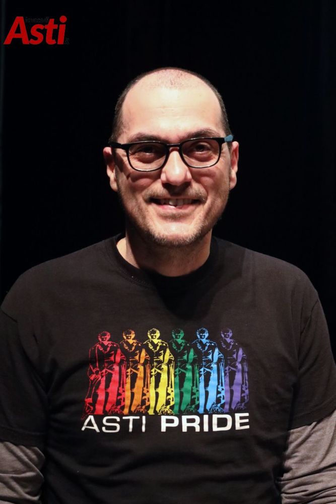 "Disumana è l'azione di governo di Fratelli d'Italia e di questa maggioranza". Onori contro l'iniziativa di Fratelli d'Italia "Disumana è l'azione di governo di Fratelli d'Italia e di questa maggioranza". Onori contro l'iniziativa di Fratelli d'Italia
