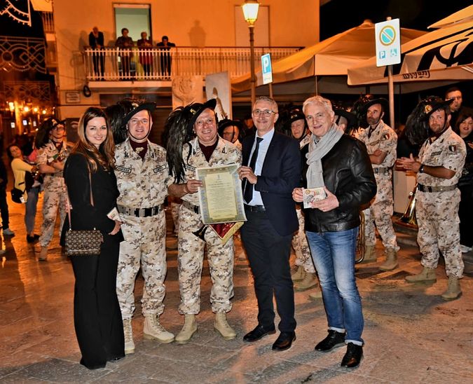 Fanfara bersaglieri &quot;R. Lavezzeri&quot; di Asti a Marsala