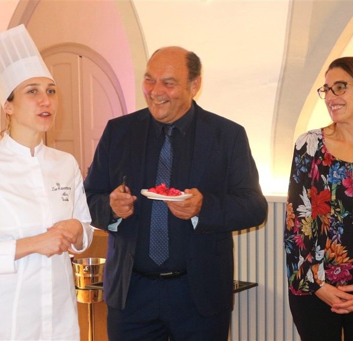 La pasticcera Alice Vialetto con Claudio Porchia e Silvia Parodi