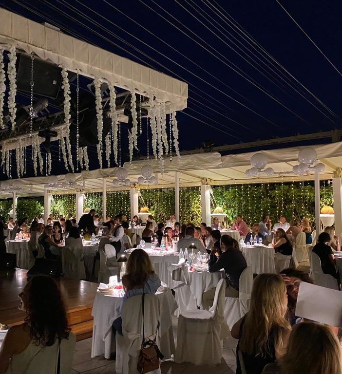 Al Roof Garden del Casinò di Sanremo, l'estate prende il ritmo: musica, comicità e danza d'autore sotto le stelle