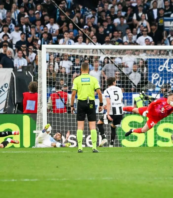 Vecino agguanta la Signora al 96°, all’Olimpico Lazio-Juve 1-1