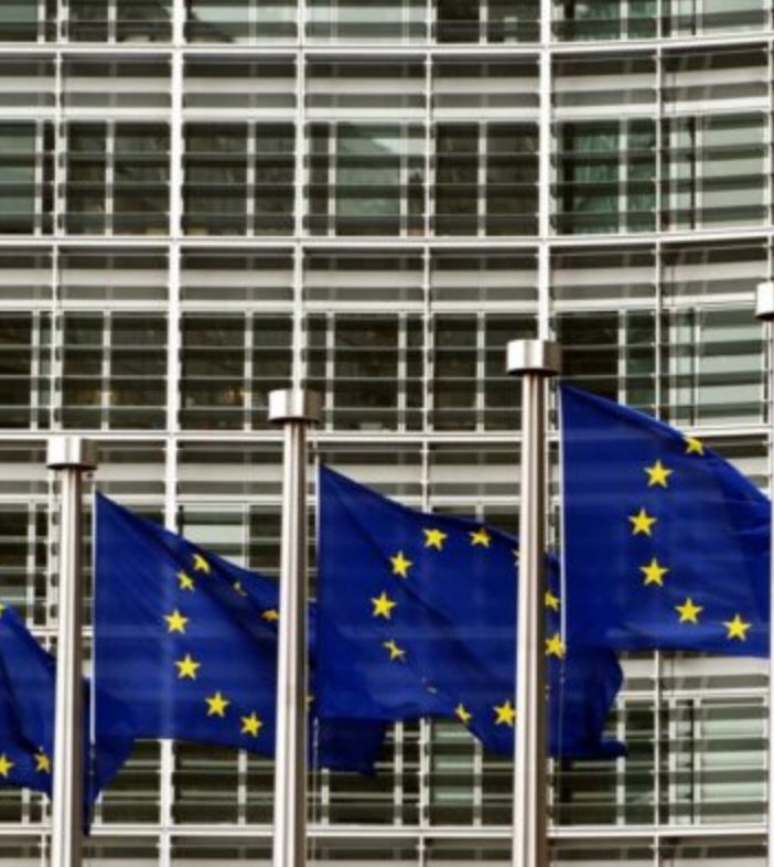 Ucraina: Ue approva nuovo pacchetto sanzioni contro Russia