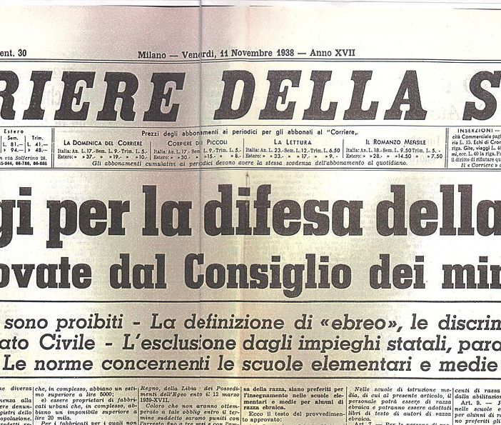 Titolo della prima pagina del Corriere della Sera dell'11 novembre 1938, che annuncia l'approvazione delle leggi razziali. Foto tratta da Wikipedia