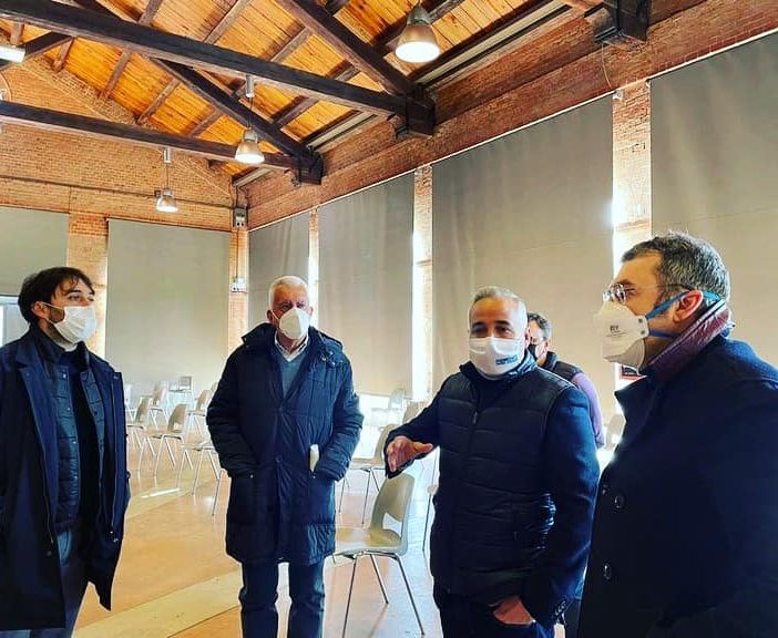 Il vicepresidente Carosso con il sindaco di Nizza, Simone Nosenzo, e il Direttore del Distretto ASL-AT dottor Antonio Parisi