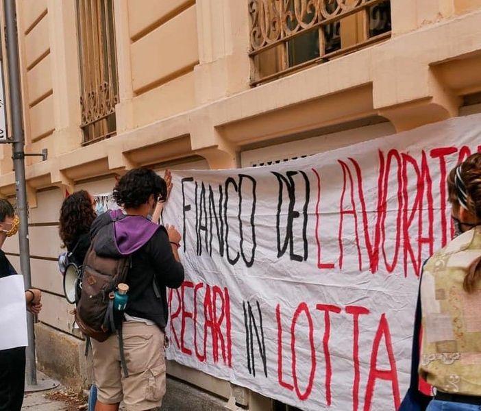 Un momento della manifestazione studentesca