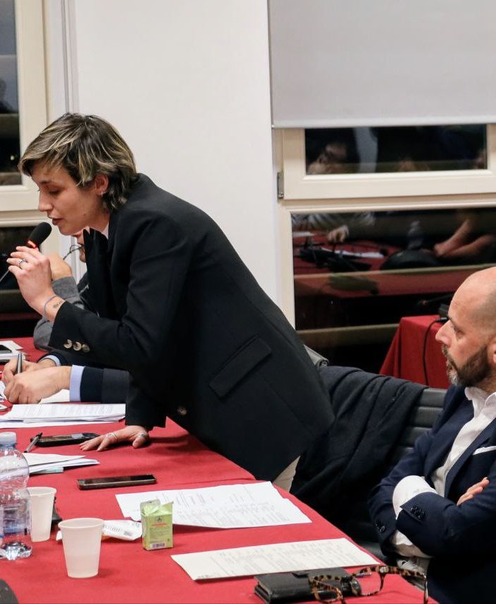 Un intervento in consiglio di Vittoria Briccarello