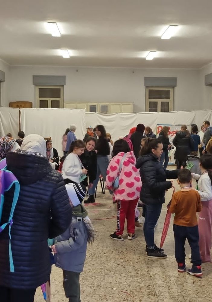 Bel pomeriggio di giochi e dialogo intergenerazionale a San Domenico Savio