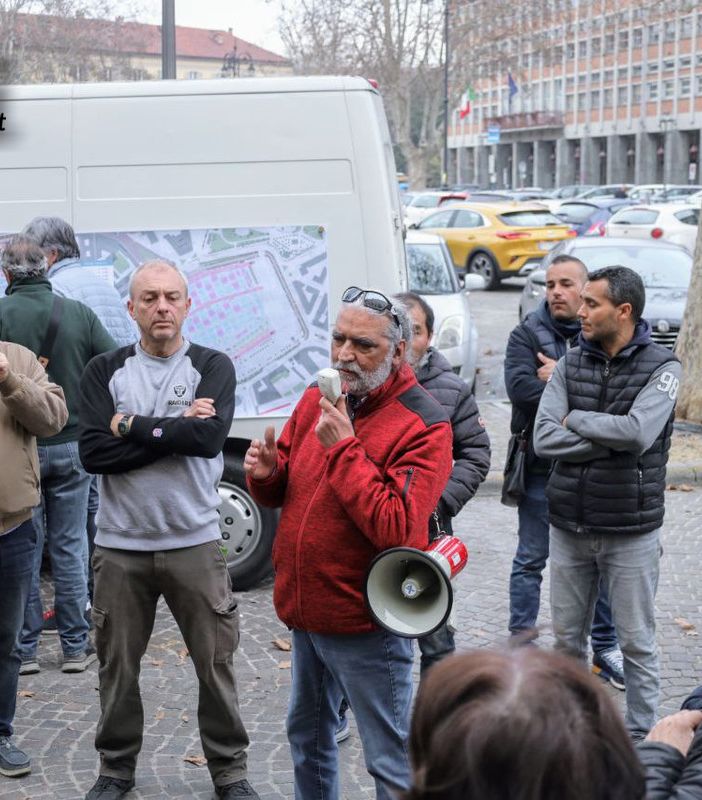 Un assemblea dei mercatali, lo scorso anno (Merphefoto)