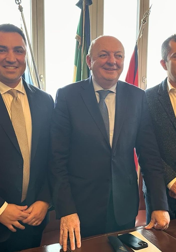 Vitello (primo a sinistra) con il ministro Pichetto Fratin e l'assessore regionale Gabusi