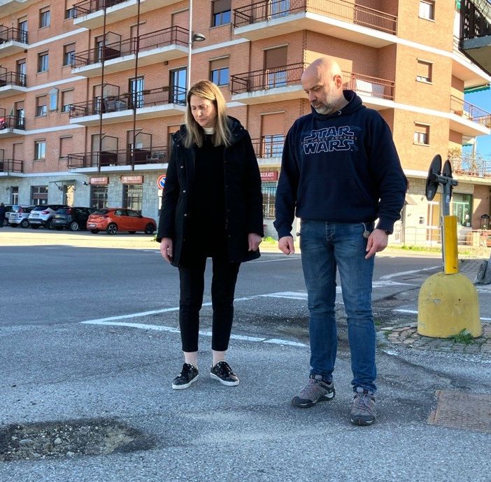 Il sopralluogo del sindaco con il tecnico