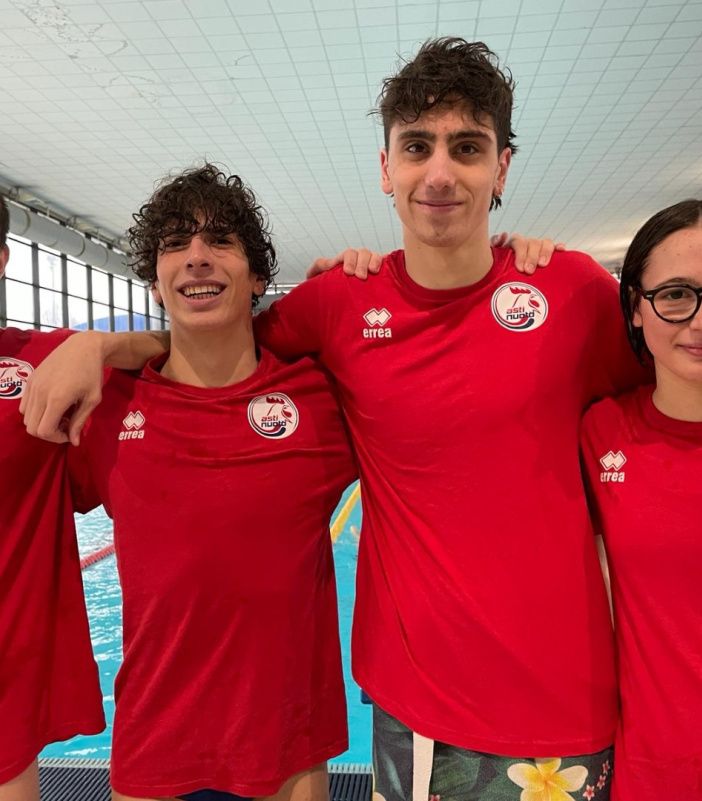 I quattro giovani atleti dell'Asti Nuoto che scenderanno in vasca ai Criteria