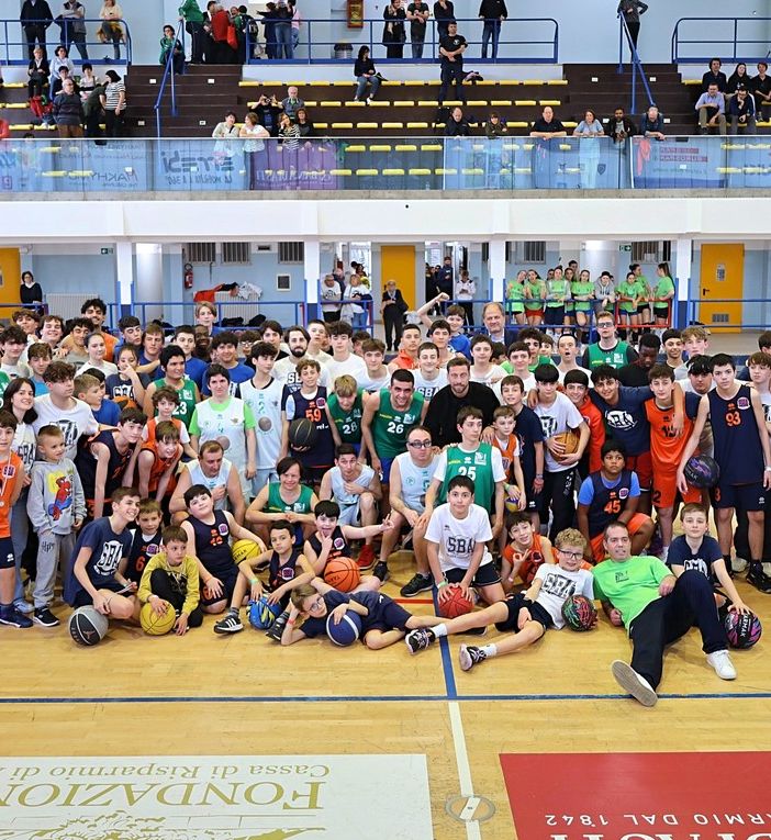 Foto celebrativa di gruppo