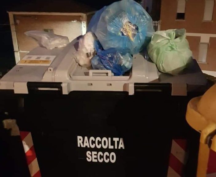 &quot;Raccolta rifiuti a Moncalvo: da cittadino mi sono sentito bidonato&quot;