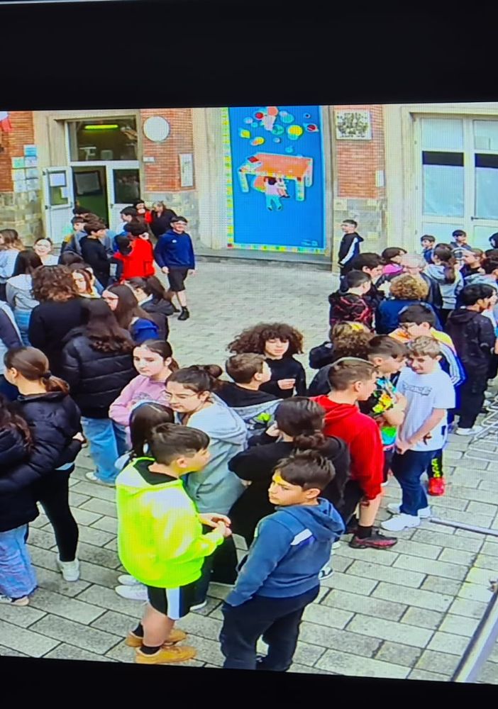 Nel trentennale dell'alluvione, esercitazione a Canelli promossa dal prefetto di Asti Claudio Ventrice. Coinvolte anche le scuole elementari [FOTO]