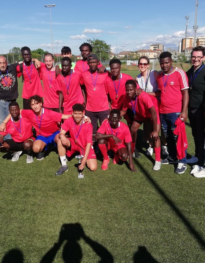 La voce... Delle scuole: il Cpia di Asti trionfa al Mundialito. Le reginette degli scacchi della Ferraris e i cavalieri della Jona andranno a Montesilvano