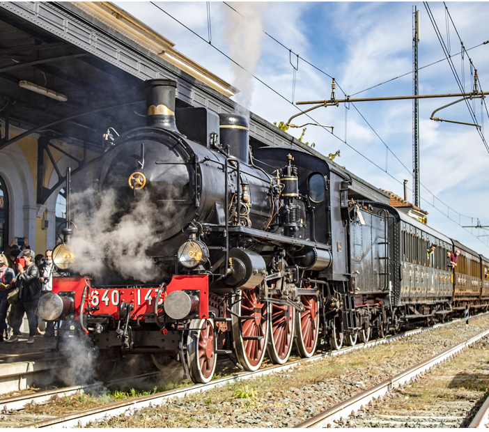 Partito oggi il TrEno Langhe, Monferrato e Roero, il primo Treno Storico enogastronomico in Italia. Ci saranno diverse possibilità di prenotare l'esperienza