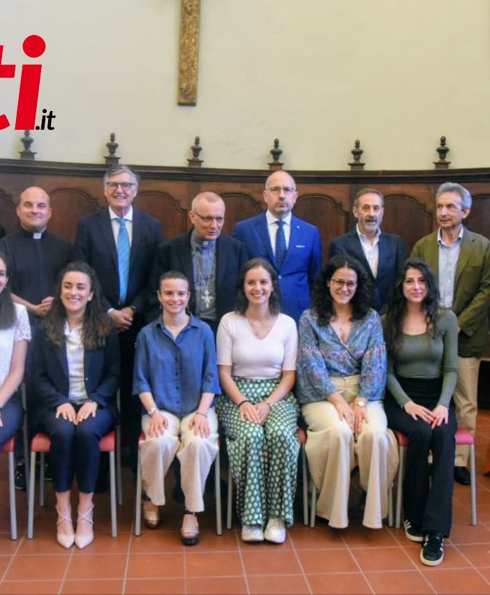 I vincitori delle borse di studio della Diocesi
