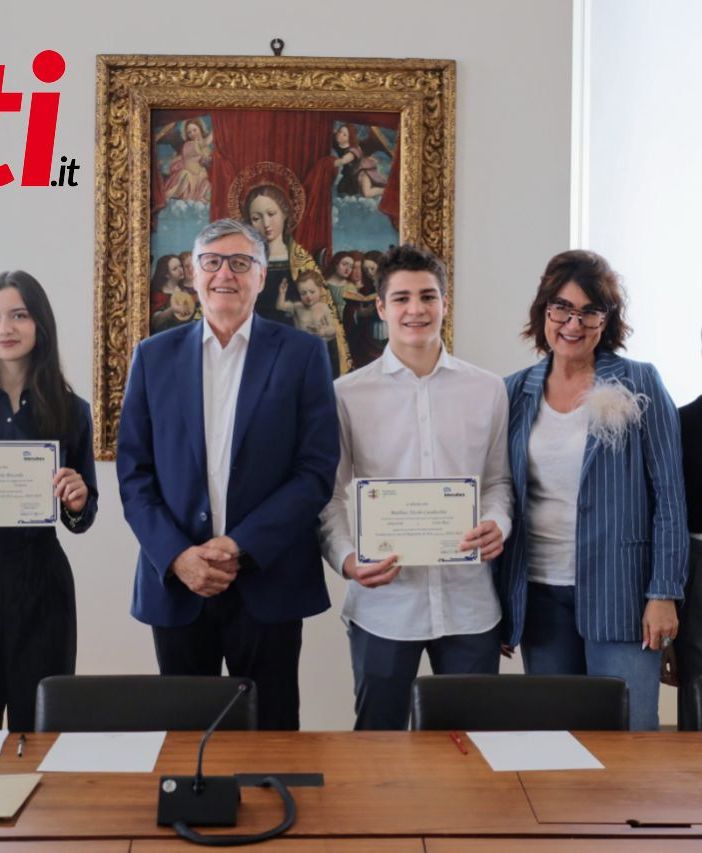 Asti: assegnate le borse di studio della Fondazione Intercultura