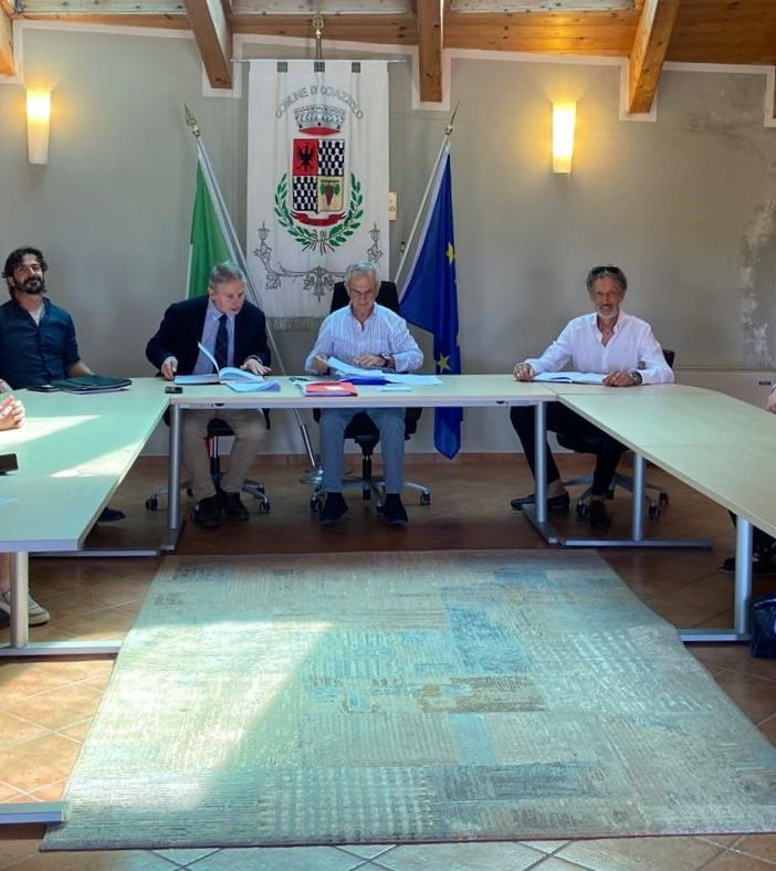 Prima riunione per la nuova giunta