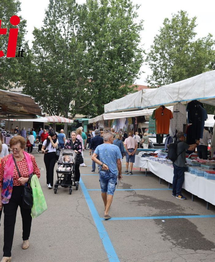 Mercato unificato: ambulanti e Amministrazione insieme a un &quot;tavolo&quot; martedì 30 luglio