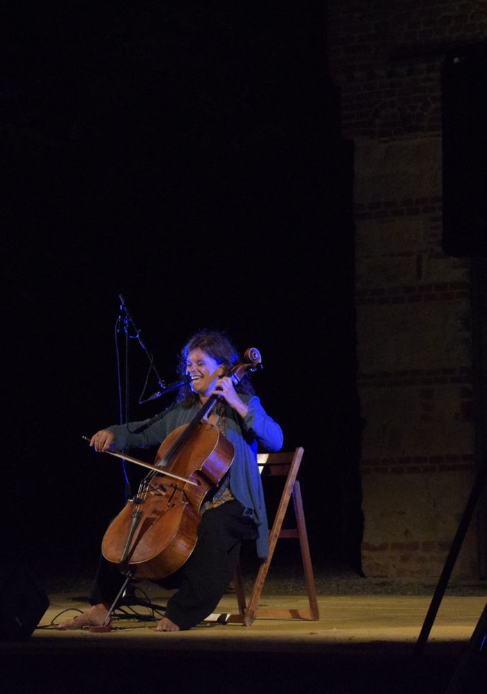 La magia del teatro sotto le stelle: &quot;Masca vola via&quot; incanterà Soglio