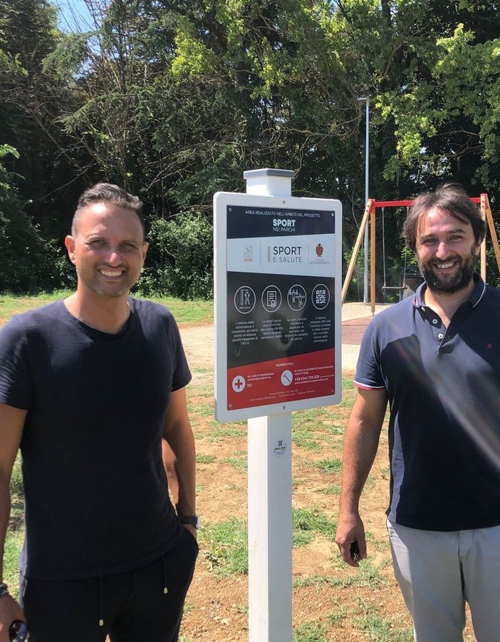 L’assessore alle strutture sportive Arturo Cravera e il sindaco di Nizza Monferrato Simone Nosenzo