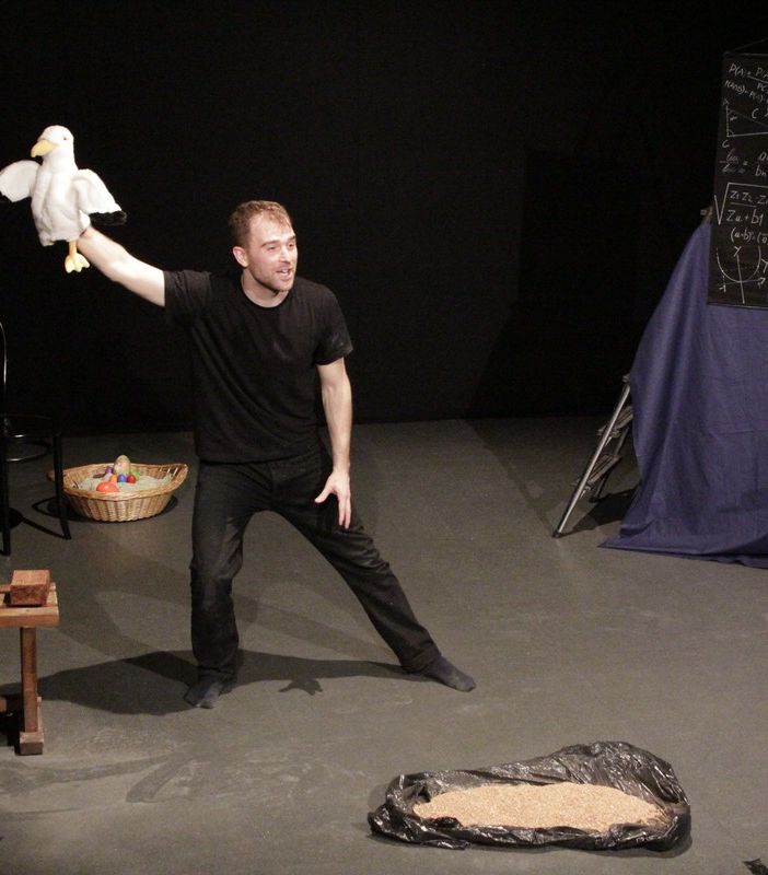Lorenzo Alfieri in &quot;Terra&quot; (Ph. Photo 1