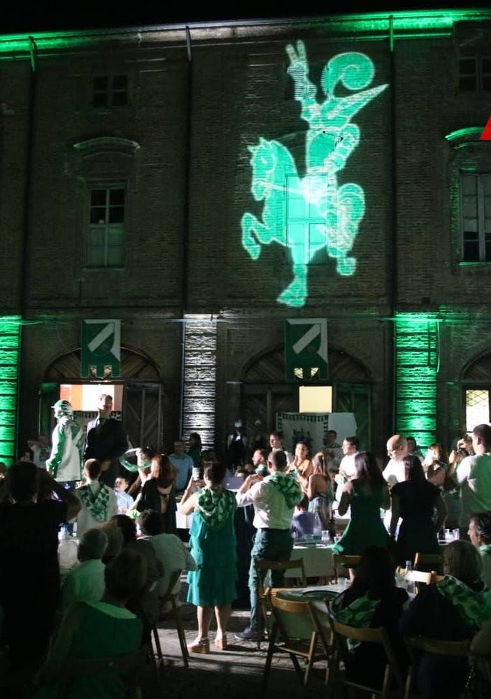 Una cena delle scorse edizioni del Palio (Merphefoto)