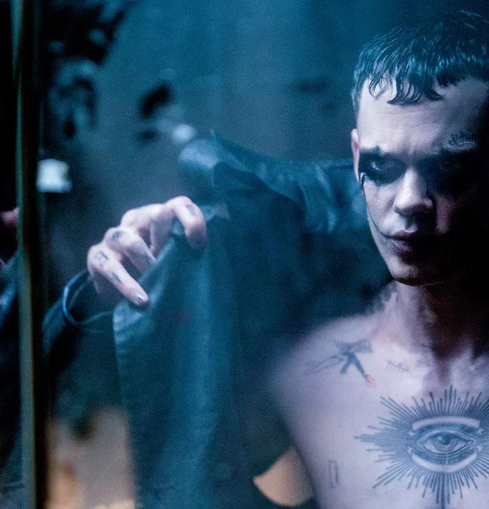 Un'immagine tratta da The Crow - Il Corvo, remake interpretato da Bill Skarsgård