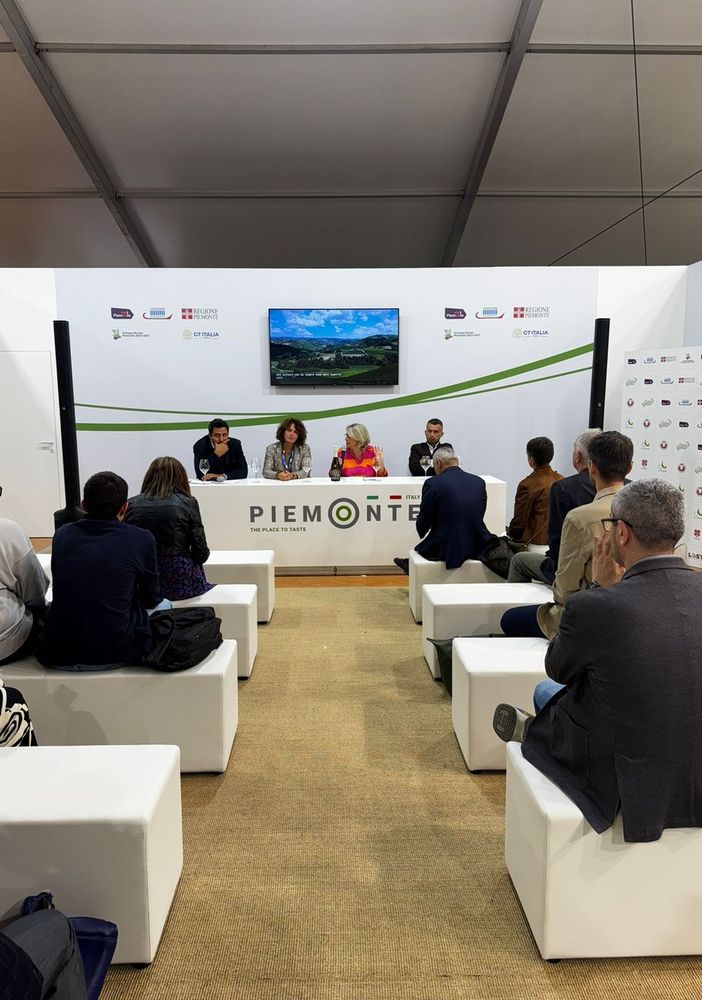 I paesaggi vitivinicoli del Piemonte: un patrimonio Unesco a Terra Madre Salone del Gusto