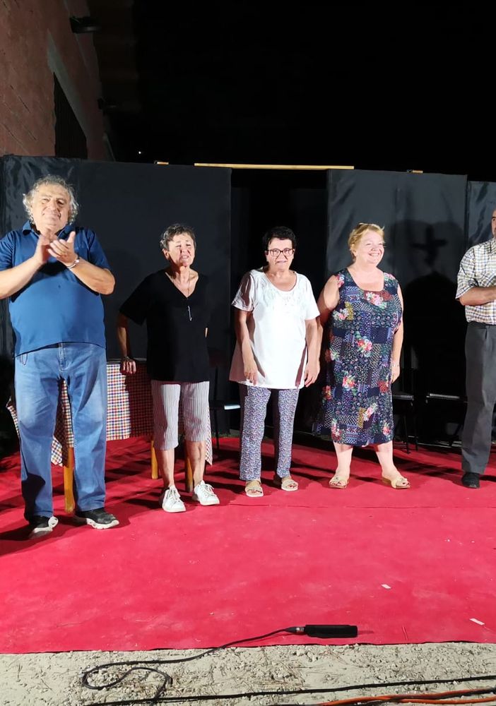Cala il sipario su &quot;E...Che sia...Spettacolo&quot;: un successo di risate e applausi