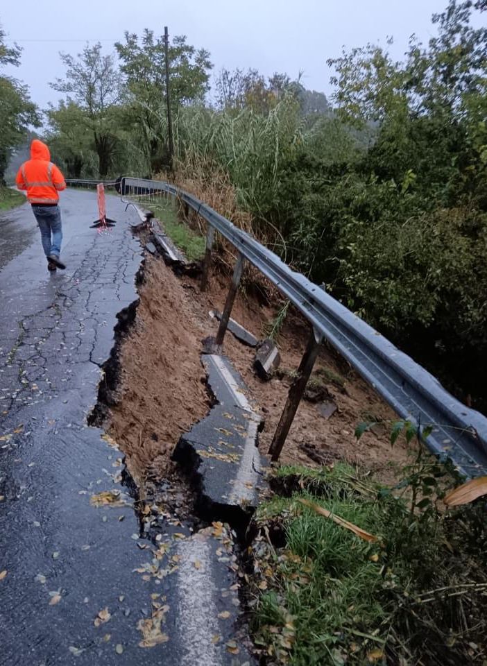 Sabato di emergenze per i Vigili del Fuoco di Asti: diverse frane in Provincia