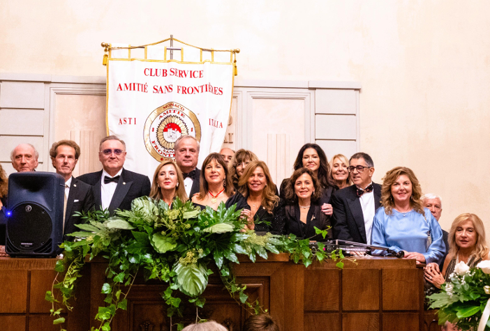 Festa a palazzo Alfieri per il trentennale di &quot;Amitiè sans Frontières&quot;