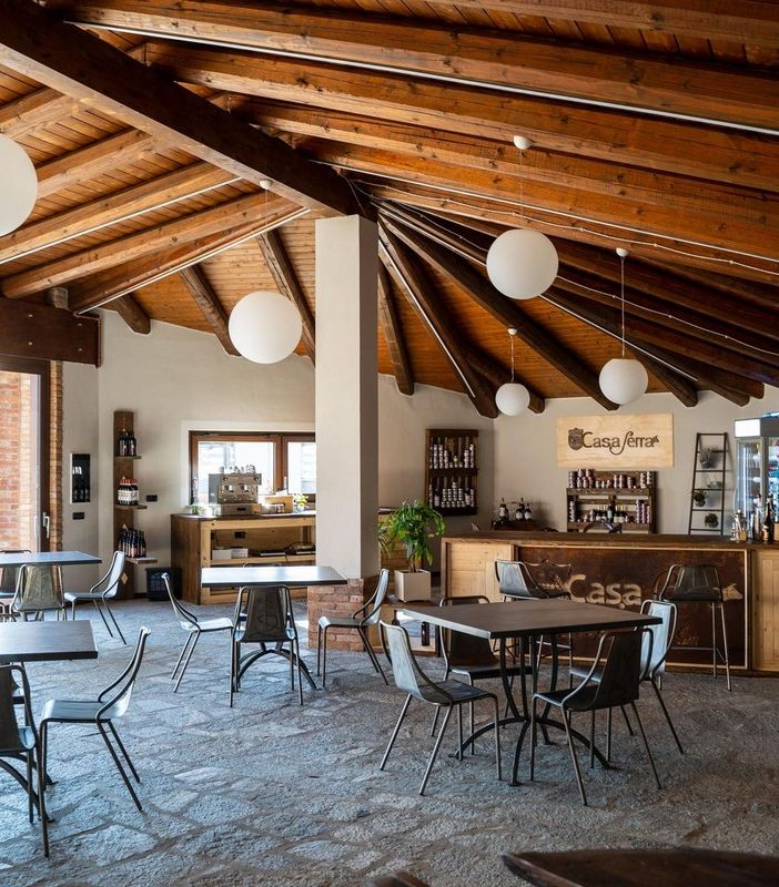 Aperitivo delle foglie d'autunno a Casa Serra